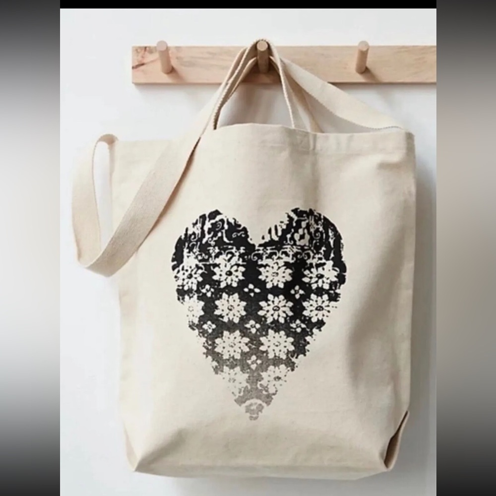 Free People Canvas Going Places HEART  Tote Shoulder Bag Black White NWOT $46